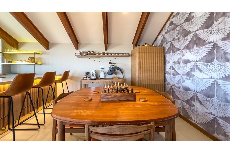 7 Bedroom Property for Sale in Dana Bay Western Cape